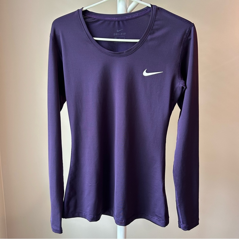 Nike Dry Fit Long Sleeve Athletic Top Plum Medium